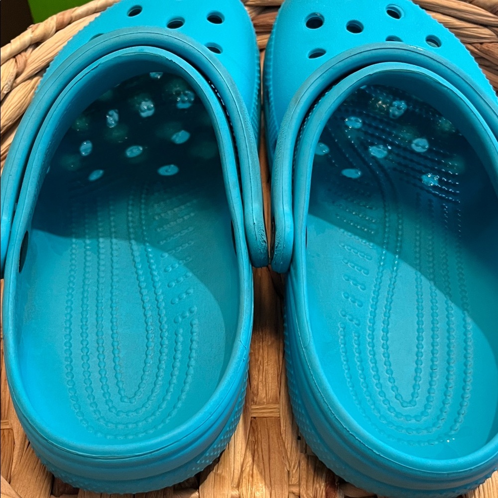 CROCS Sandals - Vibrant Teal Blue - Picture 8 of 9